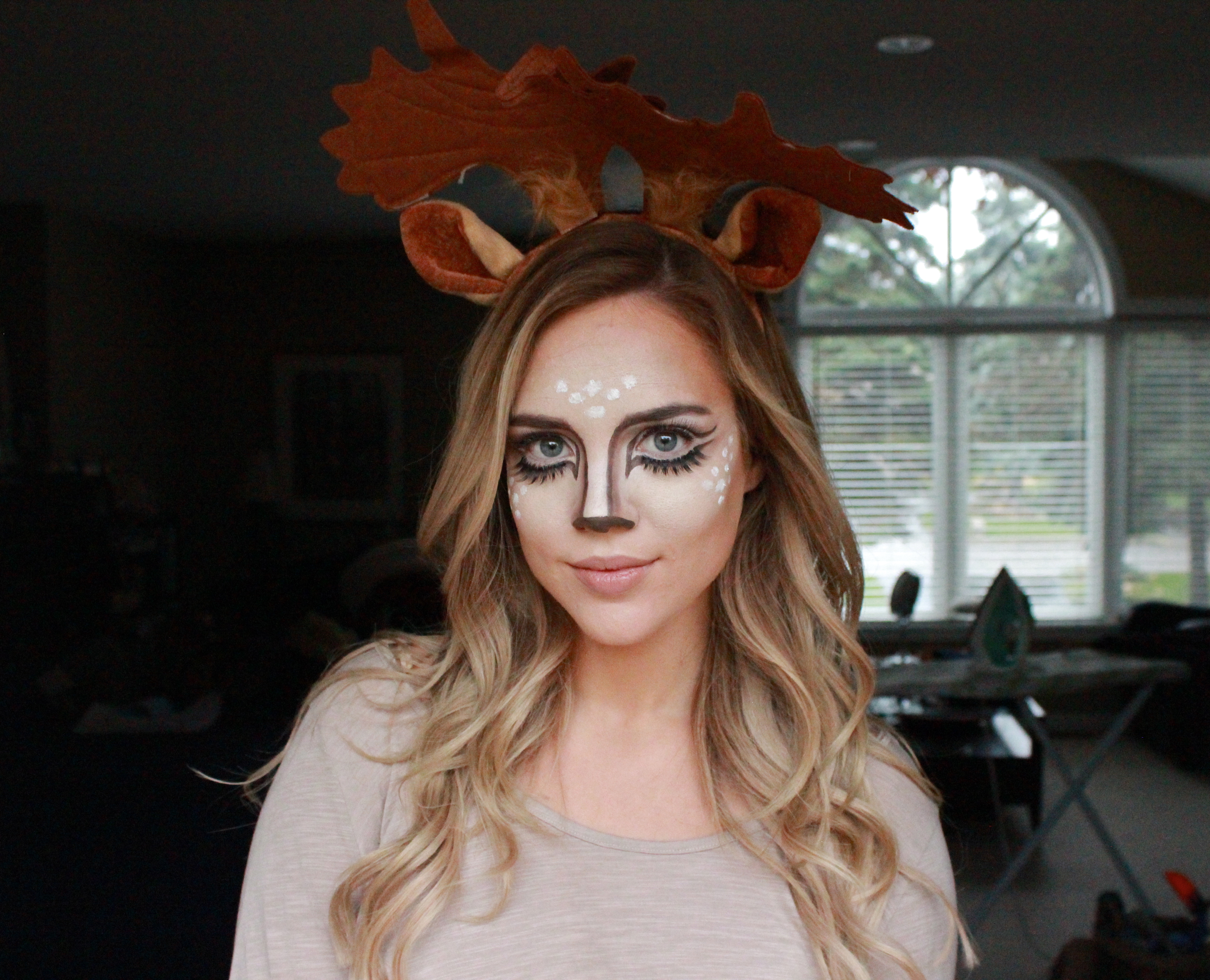 Halloween makeup tutorial: Try this easy deer costume